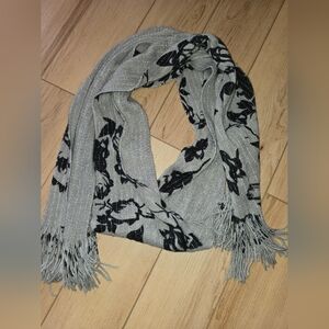 Gray and Black Patterned Scarf with Fringe